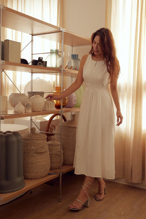 Jasmine tea linen midi dress in White