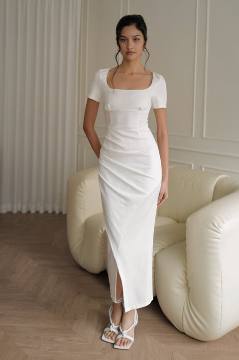 Vanilla milk cap elastic maxi dress in white